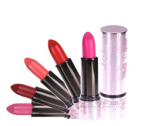 Qianyi makeup QY pet love kiss Matte Lipstick Lipstick moisturizing natural lip gloss