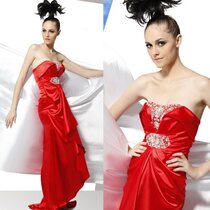 Spot evening dress red small tailing Bride wedding toast chest show party banquet