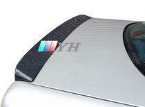 Suitable for carbon fiber Benz 96-02 years E W210 W210 E320 E320 E430 E300 E300 tail