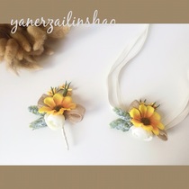 (Forest European retro wedding) Yellow orange original bride and groom best man corsage Bridesmaid wrist flower