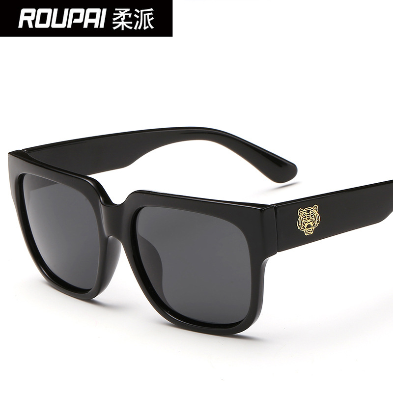 Li Mingao with Tiger Head Sunglasses Men's and Women's Polarizer Drivers Driving Sunglasses Can Match Myopia