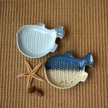 Japanese imported ceramic tableware Fish-shaped small grinding plate Seasoning seasoning plate Sauce plate Special-shaped small plate