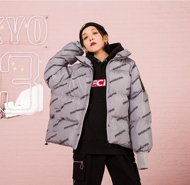 Nhà cũ đường phố hip hop đầy chữ in chữ Zhang Zi áo thun cotton nữ 2019 mùa đông phong cách mới - Bông áo phao lông vũ nữ hàn quốc