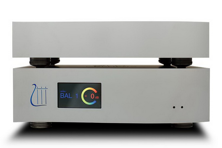 Orpheus Lithuanian Heritage Power Amplifier Preamplifier behind the amplifier