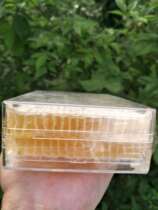 Honeycomb honey honeycomb honey pure natural chewing eating boxed farmhouse honey 500g * 2 boxes