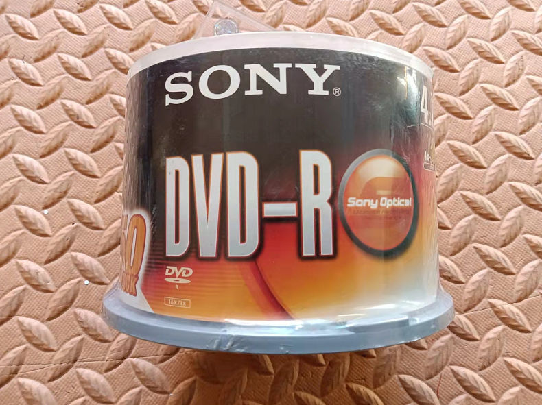 Sony Sony DVD-R 4 7GB blank burning disc (50 pack in combination)