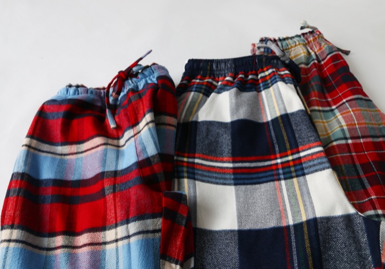 Quần pyjama nam và nữ mùa xuân và mùa thu mẫu đôi cotton mềm mại để tăng thêm lưới ấm cho quần nhà rộng rãi quần đùi nữ
