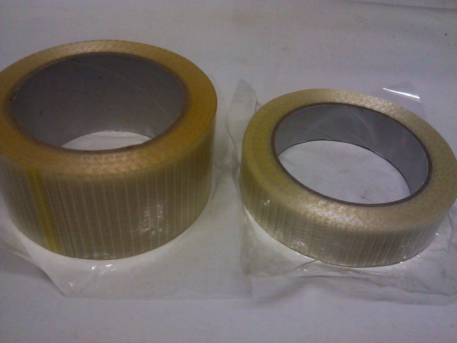 Strong mesh fiber tape cloth 2 5CM 5CM*25M has good two-way tensile resistance for model use
