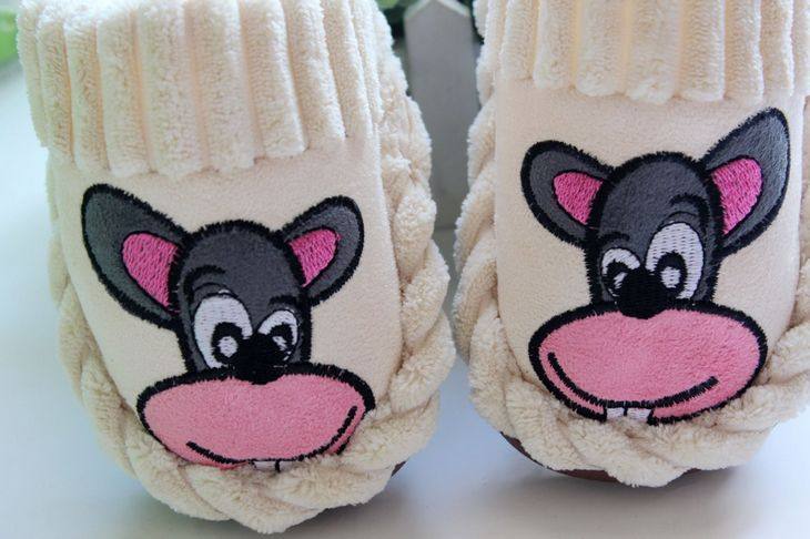 Pantoufles enfants en suède pour hiver - semelle plastique - Ref 1033181 Image 33