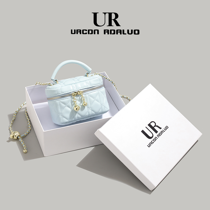 Ur Diamond-Patterned Small Gold Ball Chain Bag for Women 2025 New Mini Handbag Versatile Light Luxury Shoulder Crossbody Bag