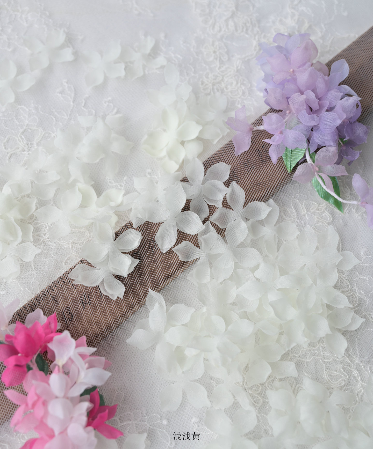100 Stück. DIY Handgemachtes 3D-Blumenmaterial für Hochzeitskleider, Pyrographie- und Jeansgarn, Materialien für Kopfbedeckungen, Weiß und Rosa, RS247 – Detail 21