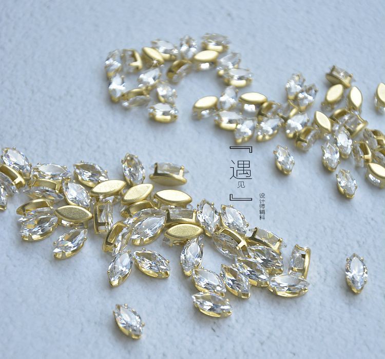 Barbie dress Zircon hand sew diamond marquise wedding dress hand sew grab diamond diy handmade hair accessories accessories accessories