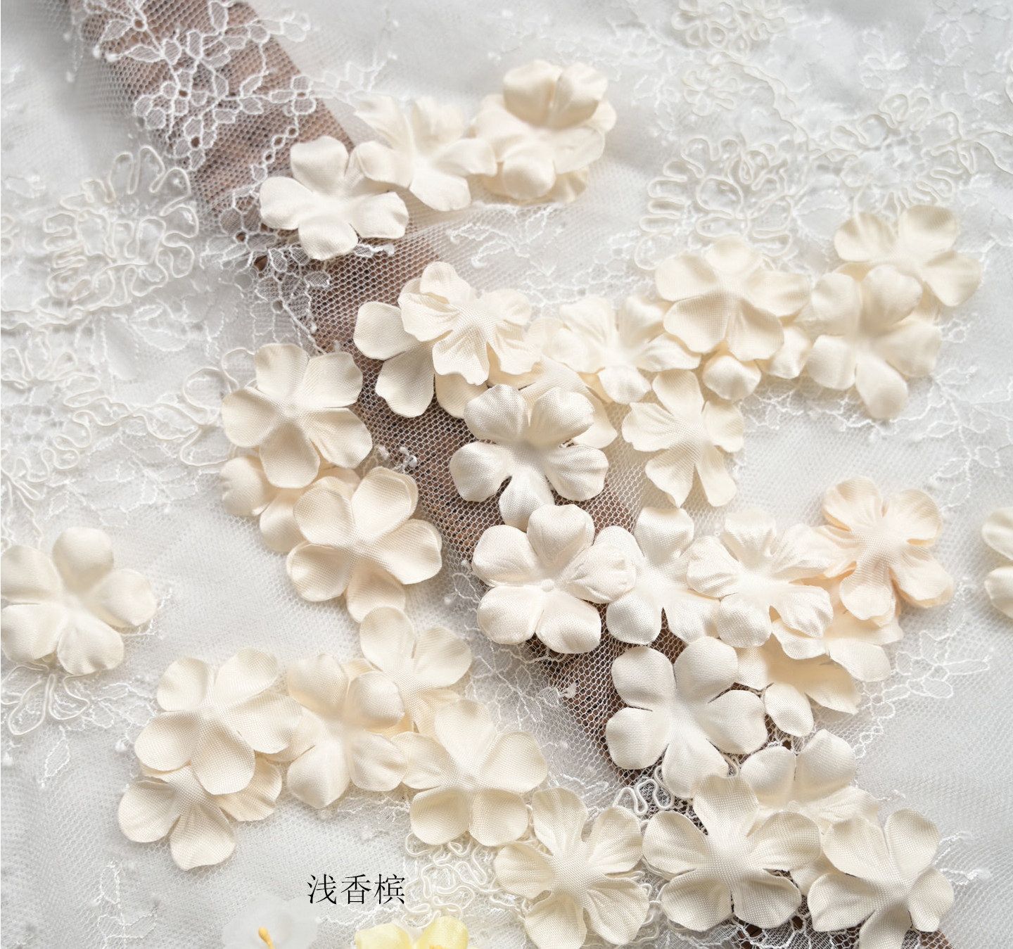 100 Stück Mehrfarbige DIY Handgemachte 3D-Organza-Blumen für Hochzeitskleider, Schleier, Mini-Blumen, Babykleidung, Bastelmaterialien 3CM RS4035 – Detail 19