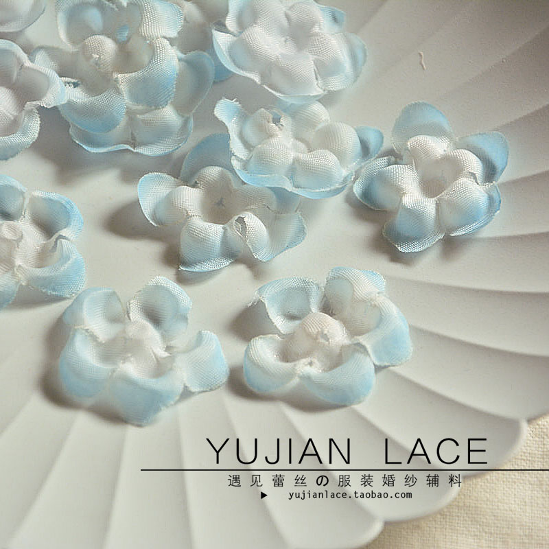 Bridal headdress Cloth flower material Three-dimensional gradient blue petal flower pieces Mini flower wedding dress DIY accessories