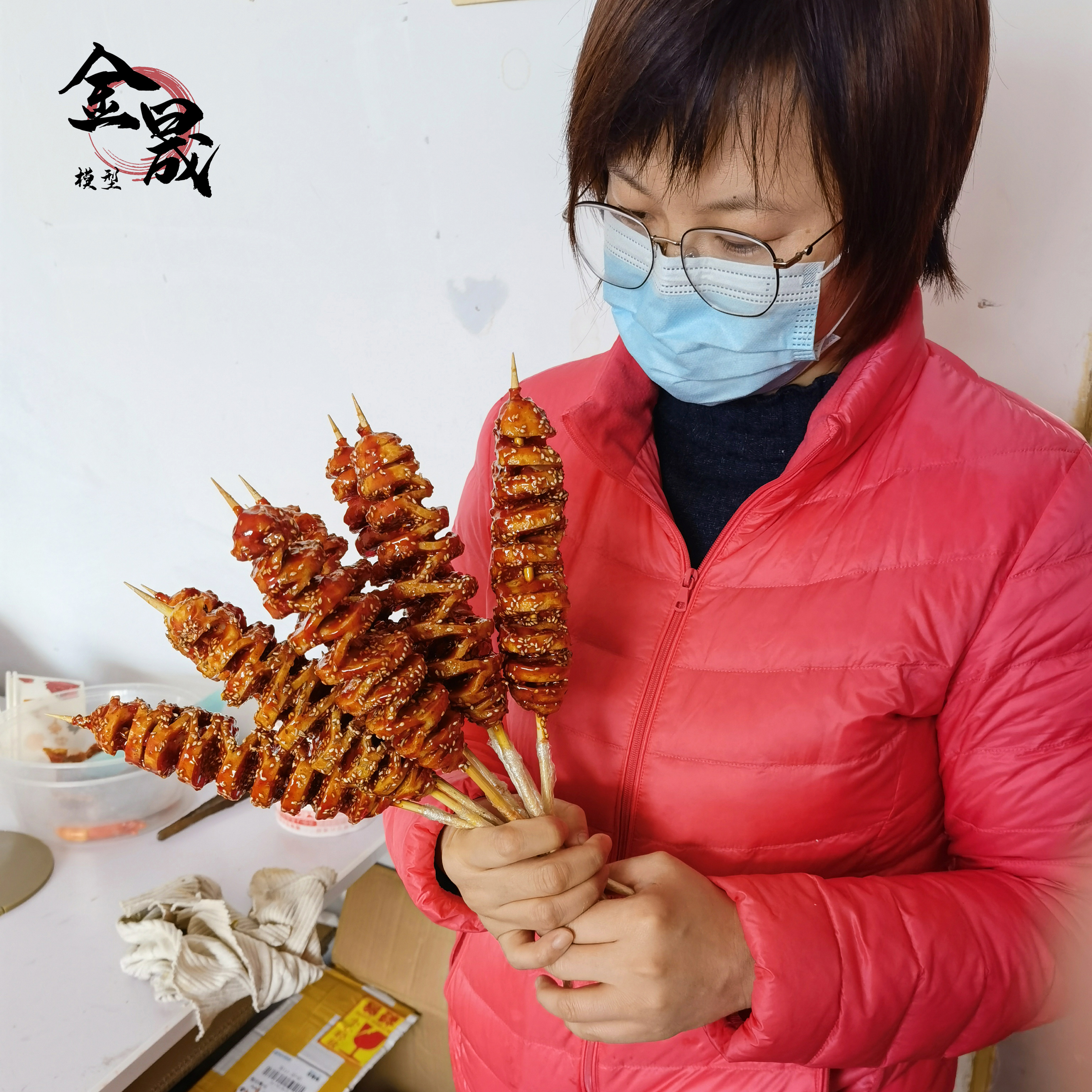 Simulation of large gluten model fried baking surface gluten baking string of barbecue-like iron plate squid blooming intestine mould gourmet molds