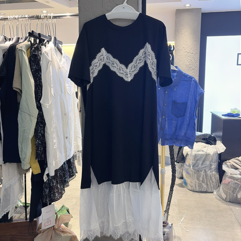 Leiluoqili 6173 Korean Style Mid-Length Dress with Lace Hem and Round Neck, Slimming, Simple and Casual Dress