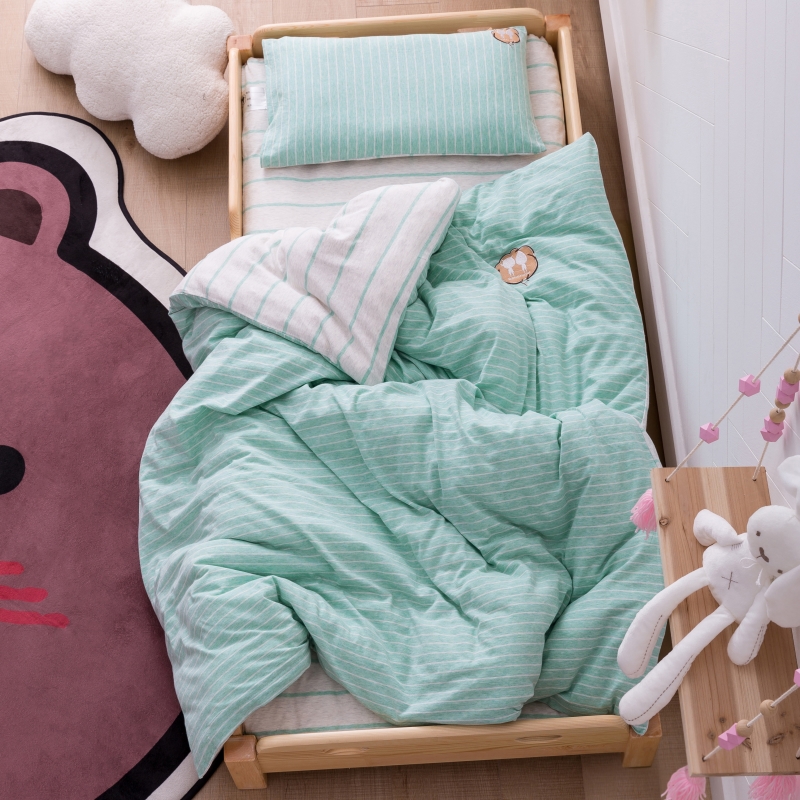 Kindergarten bedding three pieces of pure cotton six pieces of baby into garden products children's cotton quilt containing core geranium cotton