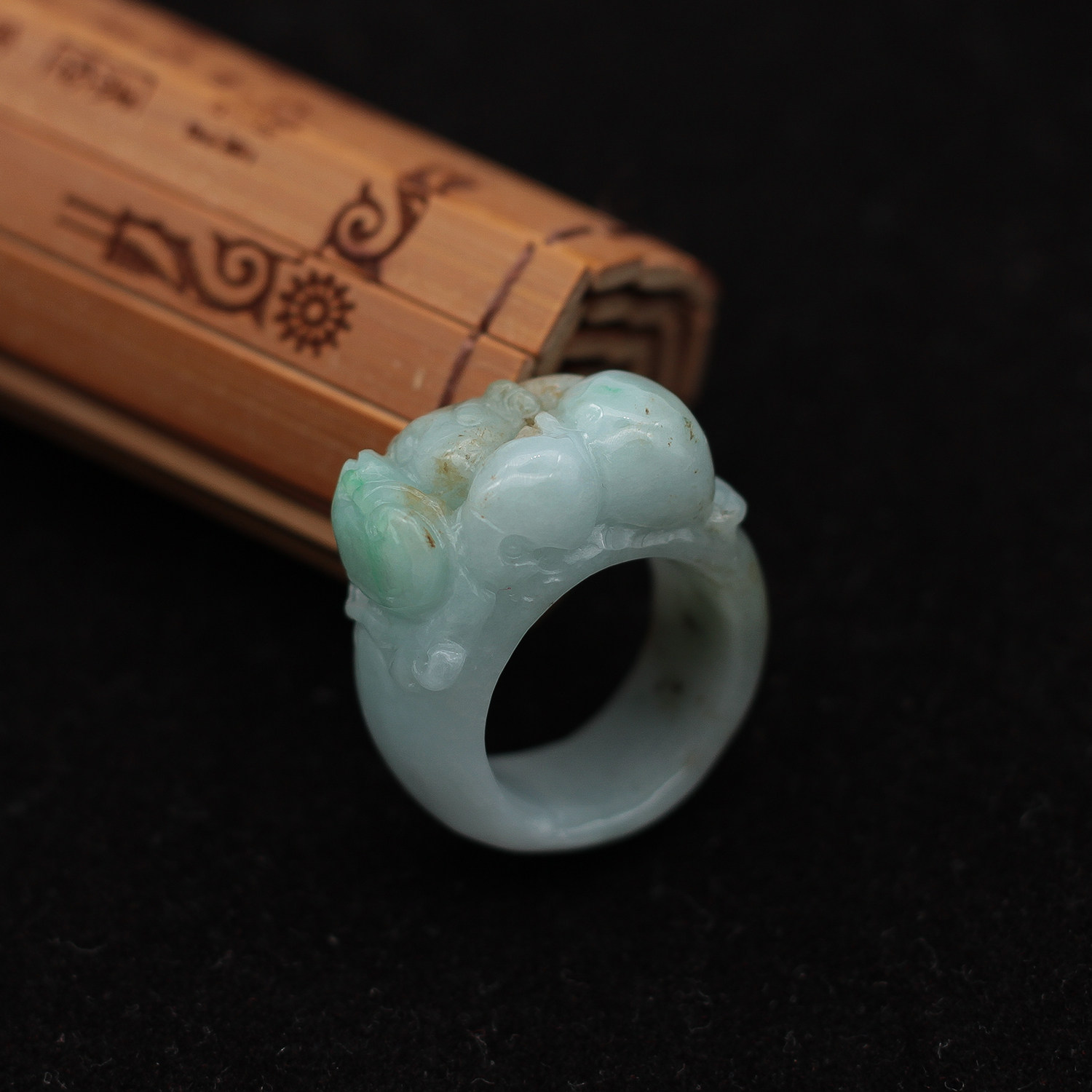 Burmese jade a-grade jade gourd ring natural