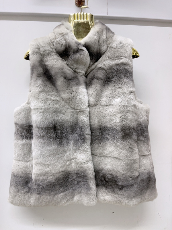 2026 New Model Women's Whole Fur Rex Rabbit Coat with Chinchilla Pattern Vest, Young and Fashionable, Versatile 2026 New Model Women's Whole Fur Rex Rabbit Coat with Chinchilla Pattern Vest, Young and Fashionable, Versatile
