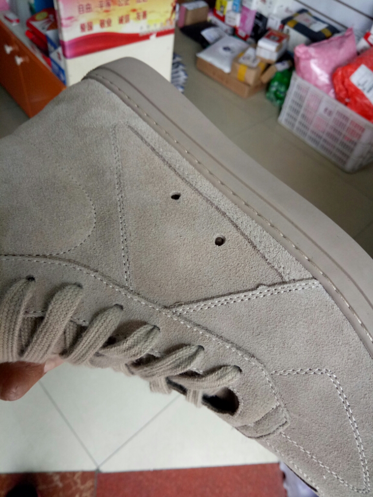 反绒真皮高帮板鞋男好不好用，真实测评值得购买,第2张