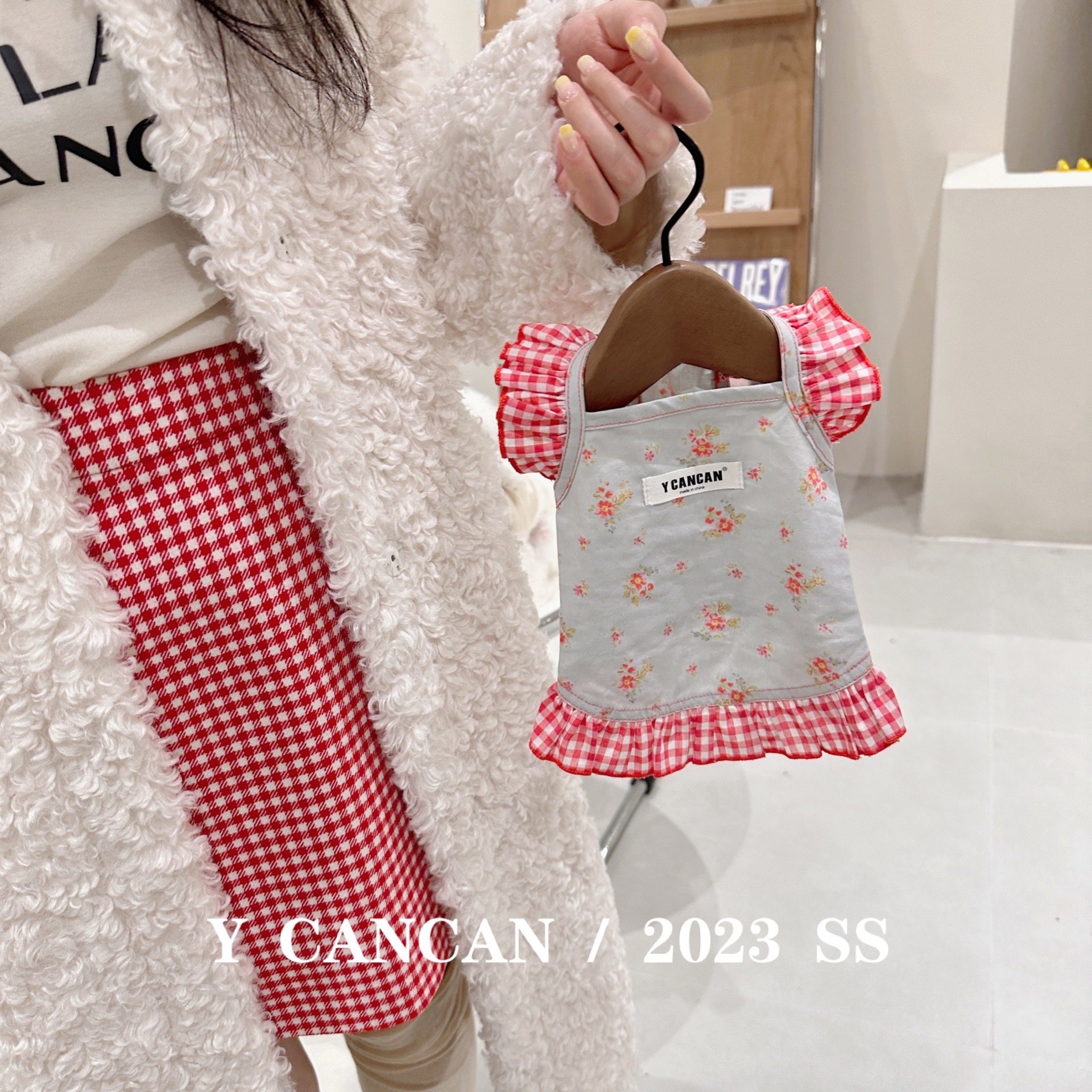 YCANCAN 春夏新款清新牛仔蓝碎花吊带连衣裙马尔济斯衣服约克夏