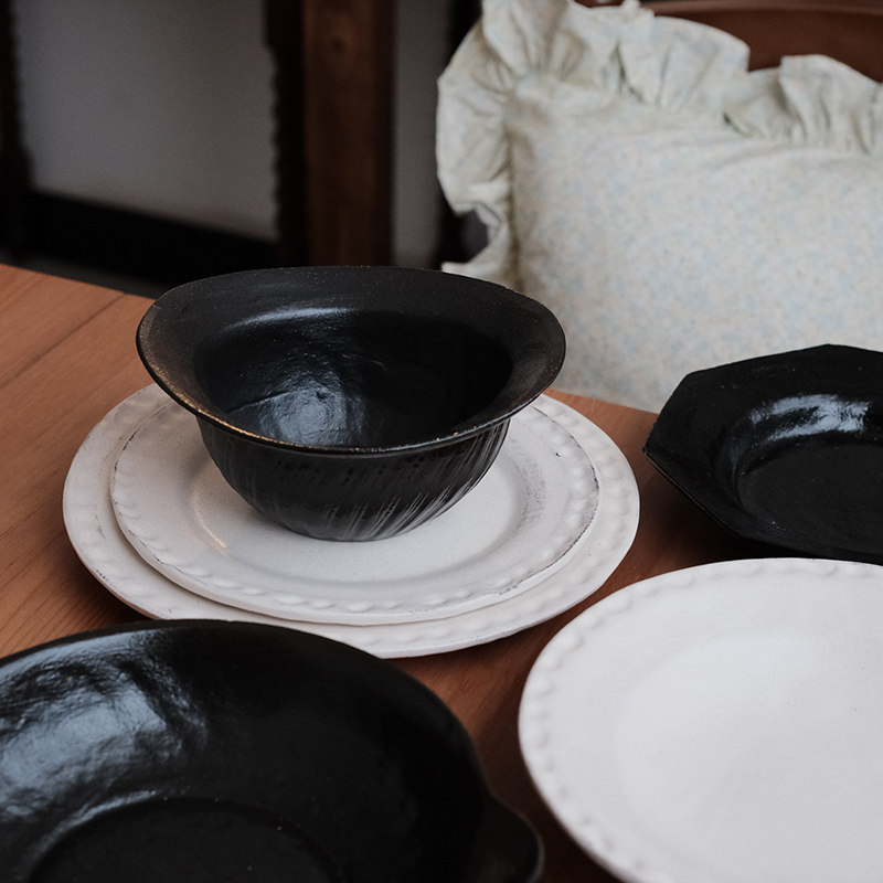 Hi Lovely. Black Pottery Clay Handmade Ceramic Underglaze Color Vintage Japanese Wabi-Sabi Style Rustic Ceramic Dinner Plates and Bowls