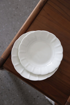 Lovelly net face ceramic petal relief deep pan dish texture light and thin bone porcelain tray