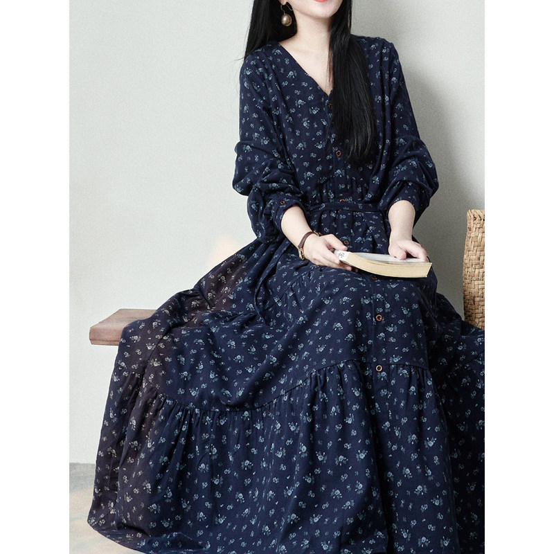 115kg Extra Large Size Artistic French-Style Printed Button-Down Dress 150kg Plus-Size Loose Floral Dress