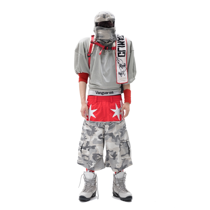 Vanguardia Polestar Avant-Garde Designer Red Lightweight Pure Cotton Patchwork Camouflage Silhouette Loose Cropped Pants Vanguardia Polestar Avant-Garde Designer Red Lightweight Pure Cotton Patchwork Camouflage Silhouette Loose Cropped Pants
