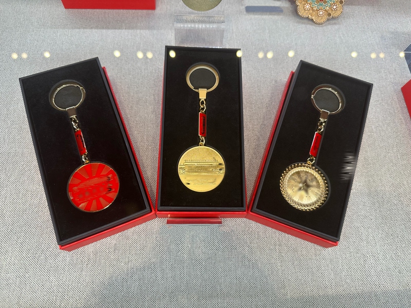 【Beijing Wuzhitang】Auditorium Keychain Keyring Cultural and Creative Small Gift 【Beijing Wuzhitang】Auditorium Keychain Keyring Cultural and Creative Small Gift