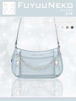 Вода светло -голубой.Товарные товары