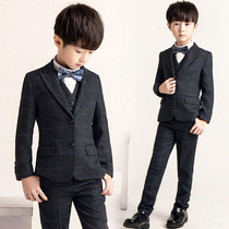 Boy suits suit suit 2022 Spring models new childrens jacket Inn Three sets of casual Korean edition CUHK