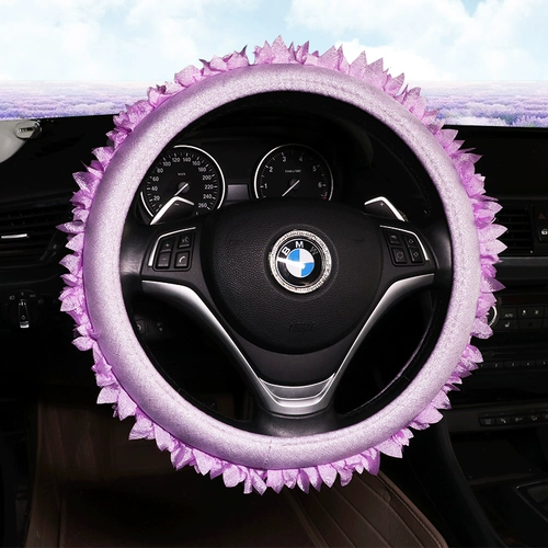 Ювелирное украшение, зеркало заднего вида, рукоятка, руль, ремень безопасности