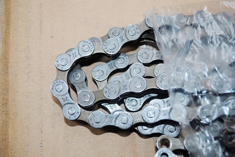 Chaîne de vélo - Ref 2373101 Image 33