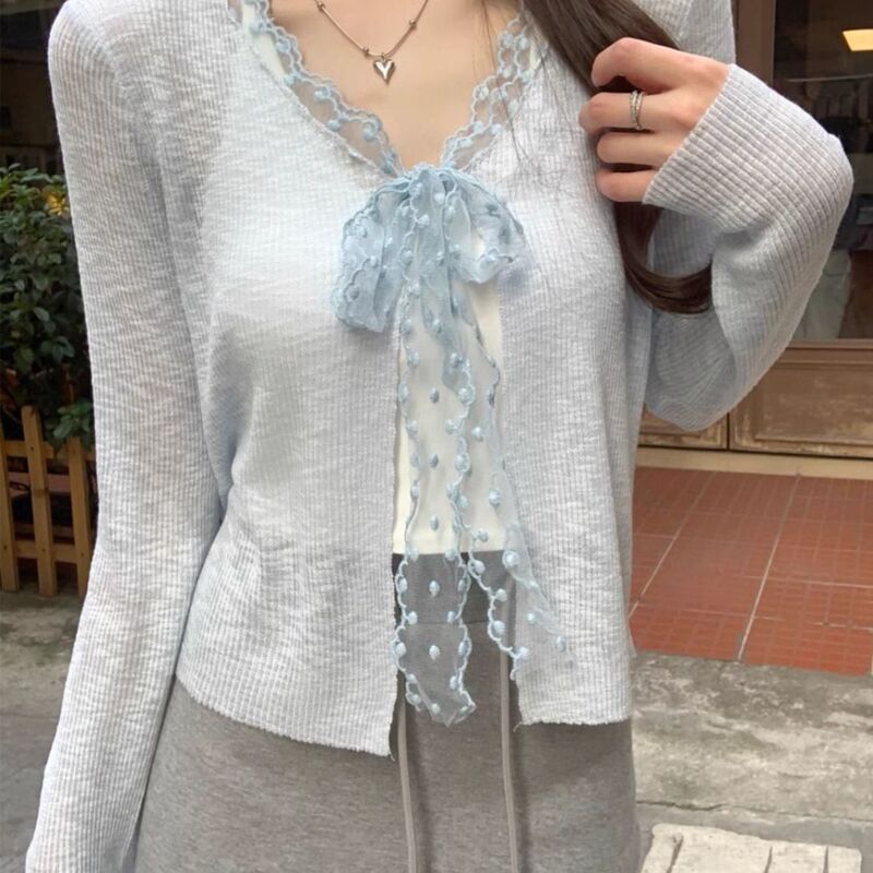 Short V Neck Long-Sleeved Sun Protection Jacket for Women in Summer 2025 New Style Sweet Splicing Lace Strap Thin Cardigan Short V Neck Long-Sleeved Sun Protection Jacket for Women in Summer 2025 New Style Sweet Splicing Lace Strap Thin Cardigan