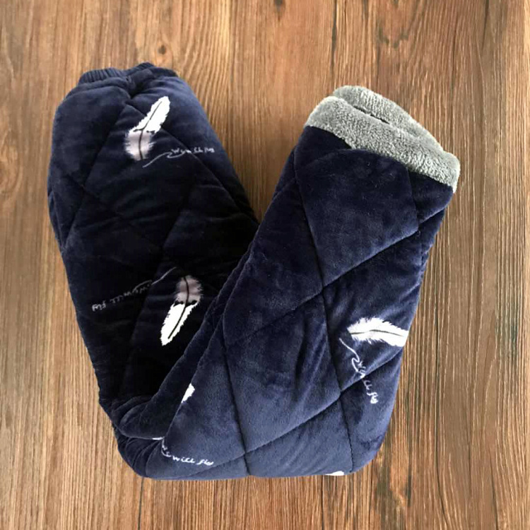Một gói cộng với nhung dày trong các chàng trai lớn và các cô gái cha mẹ con ba lớp quilted nhung nhung pyjama dài nhà quần mặc nhà đẹp
