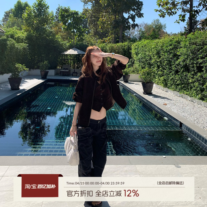 Fei Avenue Leg-Slimming Sculpted Black Low-Rise Silhouette Straight-Leg Cargo Pants Vintage Loose Cuffed Jeans