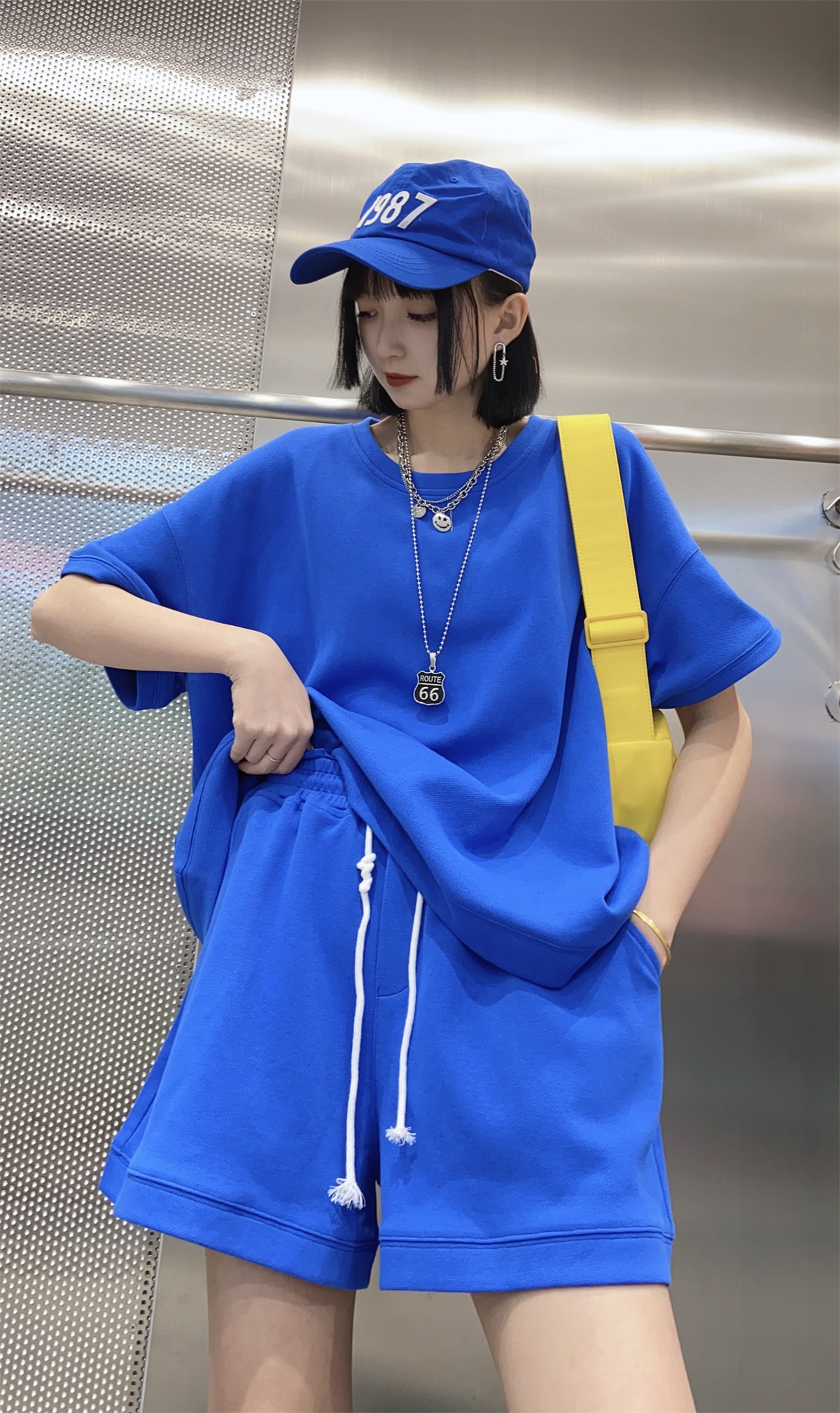 /