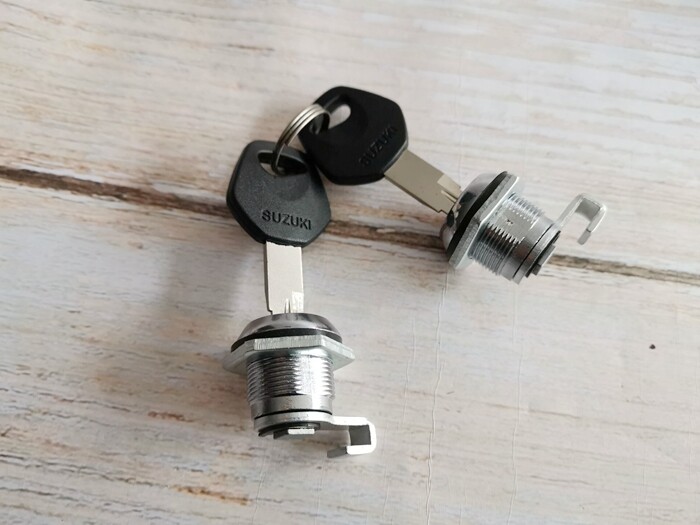 Suitable for GZ150-A sets of lock pleasing cool GZ150-A key electronic door lock cushion lock oil case lid side box lock country three