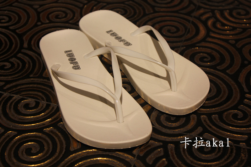 Mùa hè mới thời trang flip-flops Hàn Quốc phiên bản của dép nữ non-slip mang giày bãi biển nam giới và phụ nữ dép giản dị và dép đi trong nhà triều