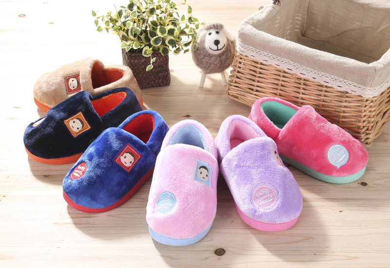 Pantoufles enfants en suède pour hiver - semelle tendon - Ref 1024276 Image 23