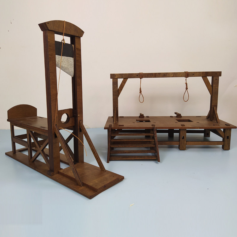Mini Guillotine En Bois Heidouse - Modèle Jouet Historique Pour Figurines, Dioramas, Jeux De Rôle Et Collection - 3