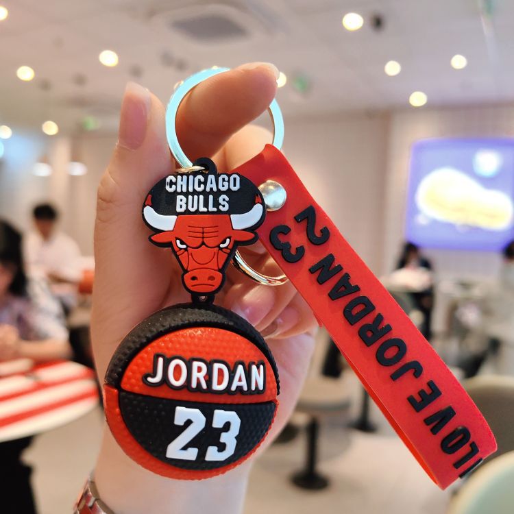 Mini Basketball Jordan Kobe Keychain Pvc Resin Irving Sports Fan Gift Cool Boy Bag Pendant Mini Basketball Jordan Kobe Keychain Pvc Resin Irving Sports Fan Gift Cool Boy Bag Pendant