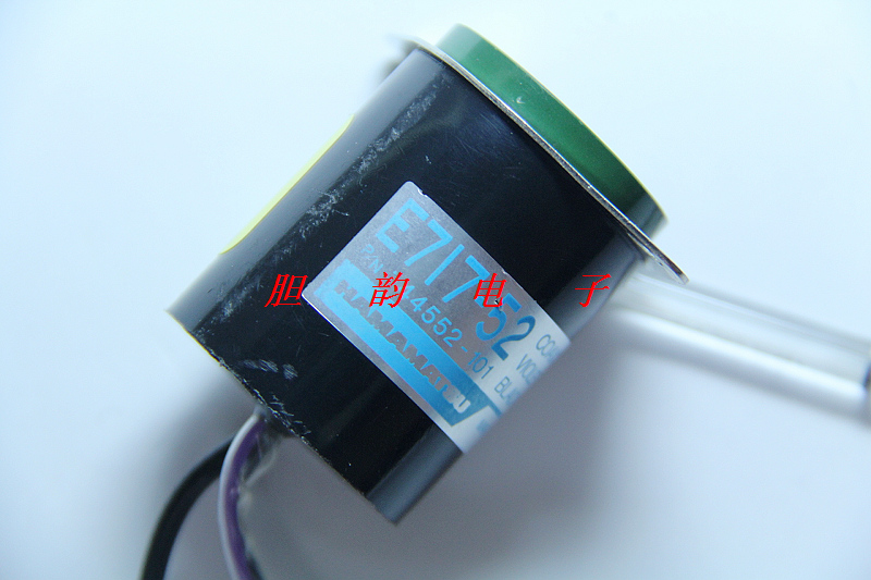 E717-52 tube holder suitable R928 R928 R1527 R7154 R3896 R3896 other diameter 28mm photomultiplier