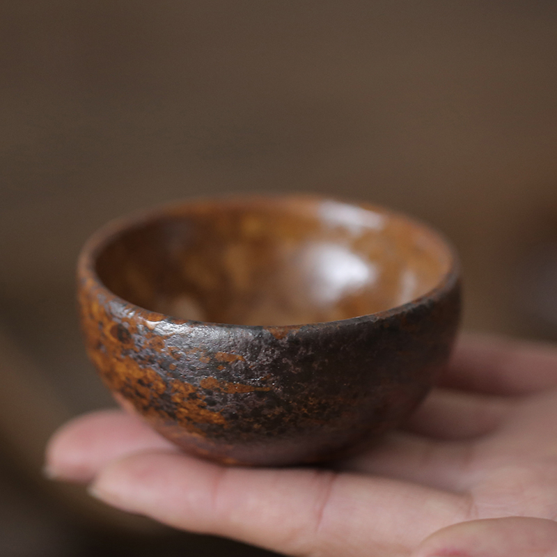 Coarse pottery glaze water imitation wood burning master cup small tea single cup Tea tasting cup Incense cup Kiln becomes handmade Kung Fu tea art tea lamp
