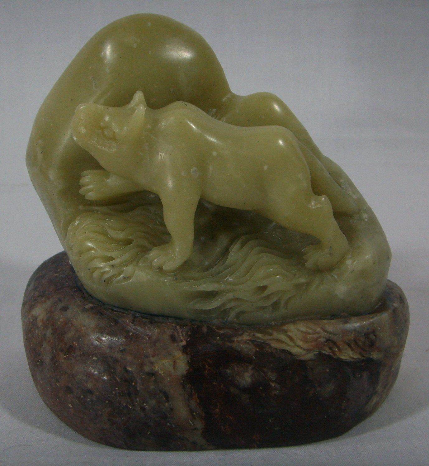 Zodiac Animals Animals Mercy dog All natural Qingtian jade engraving pure handmade artworks through everyone's popularity