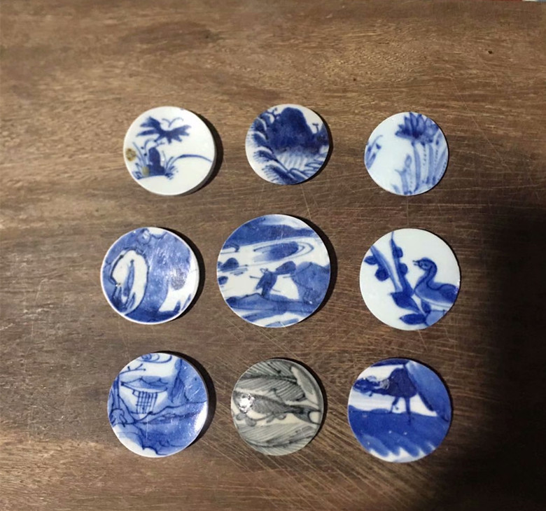 D671 Ming and Qing Jingdezhen Ceramics Green Flowers Ancient Porcelain Sheet Wool Clothing Chain Pendant Bag Old Real Classical Beauty 88