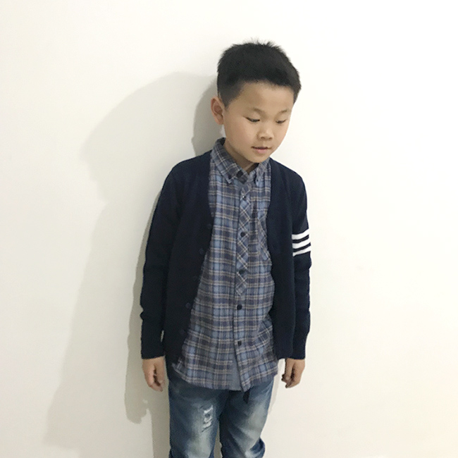 Áo sơ mi kẻ sọc cotton kẻ sọc dài tay bé trai và bé gái văn chương nhỏ tay dài cơ sở áo sơ mi bé trai