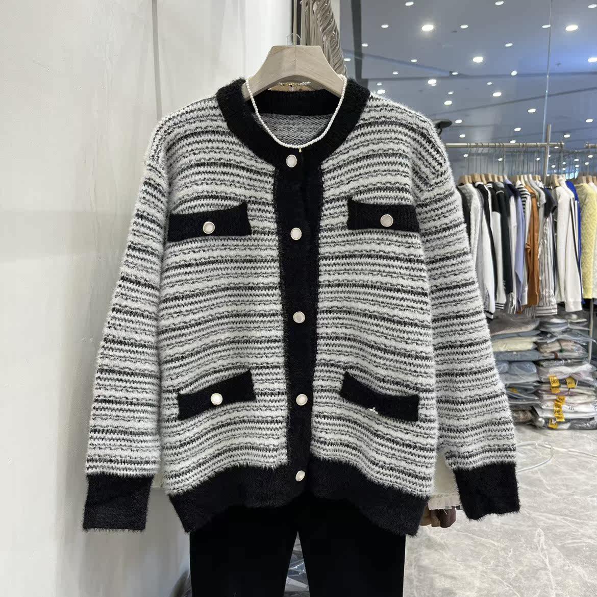 Celebrity Xiaoxiang style imitation mink fleece sweater cardigan women 2022 autumn striped knitted top round neck loose coat