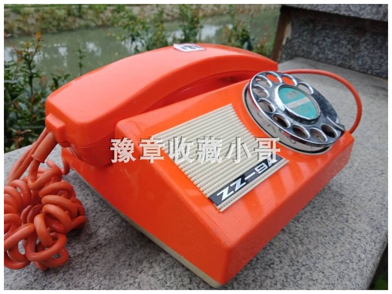 Hot Selling Old-fashioned Dial Telephone old antique old objects shop windows Display coffee house decorations nostalgic video props